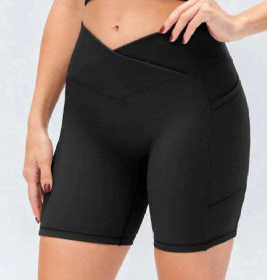 Short de sport avec poche latérale